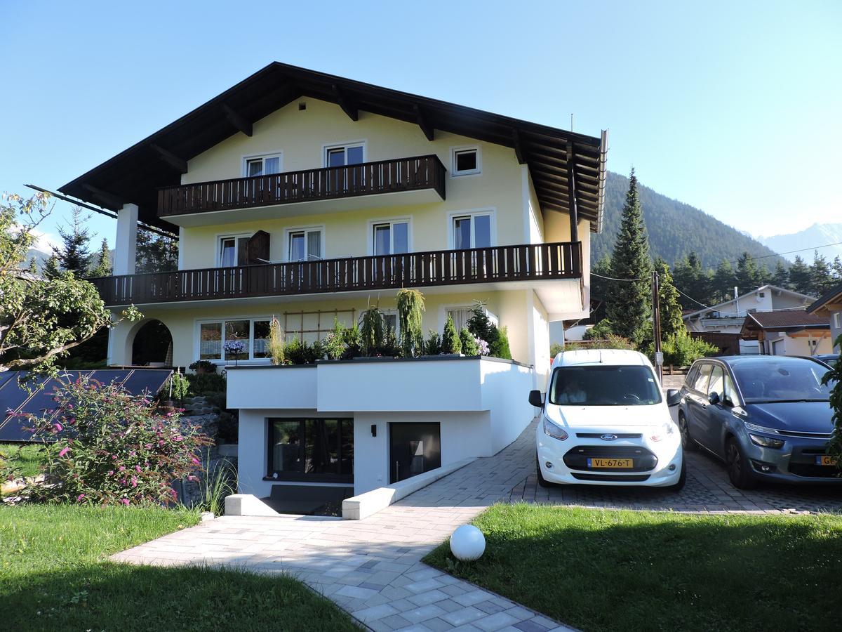 Appartementhaus Bergland Obsteig Dış mekan fotoğraf